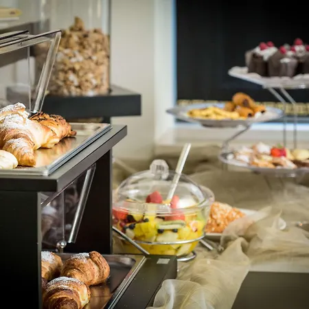 Western Premier Milano Palace 4* 모데나