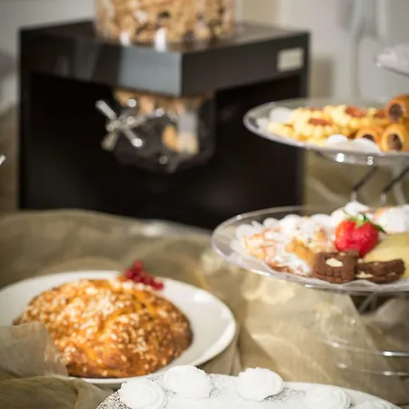 호텔 Western Premier Milano Palace 4*
