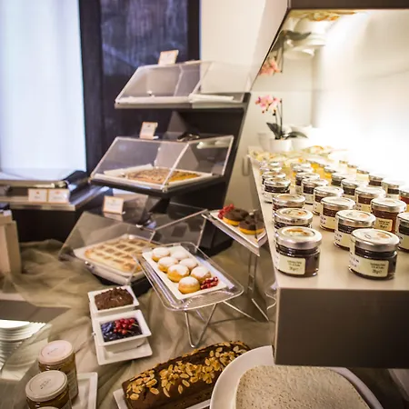 Western Premier Milano Palace מלון