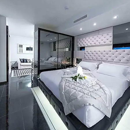 Western Premier Milano Palace Hotel 4*