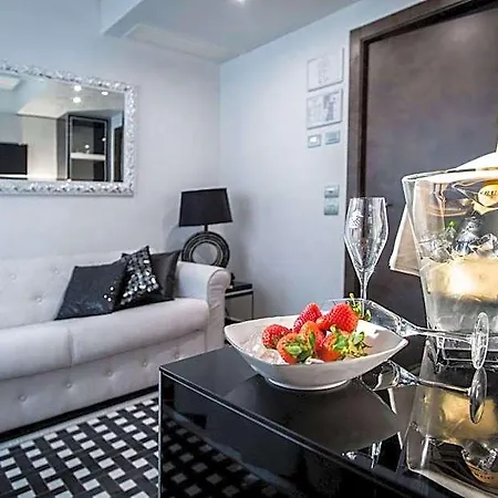 Western Premier Milano Palace Hotel 4*