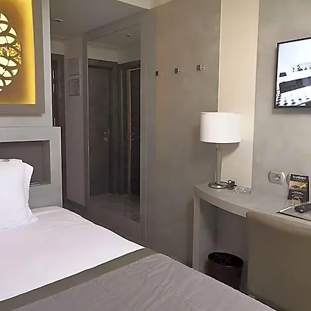Western Premier Milano Palace 4* Módena