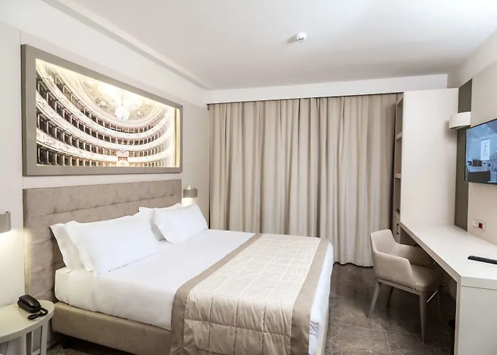 Hotel Western Premier Milano Palace 4*